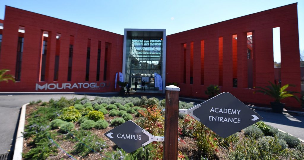 The entrance of the Mouratoglou Academy