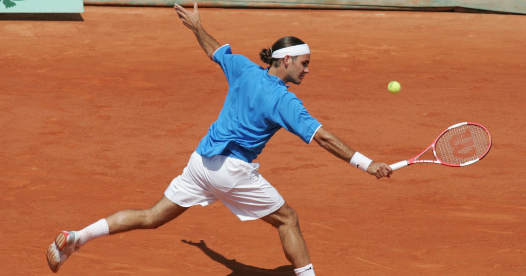 Roger Federer at the French Open in 2004