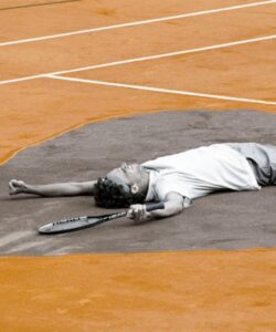 Gustavo Kuerten drew an heart on Roland Garros clay in 2001