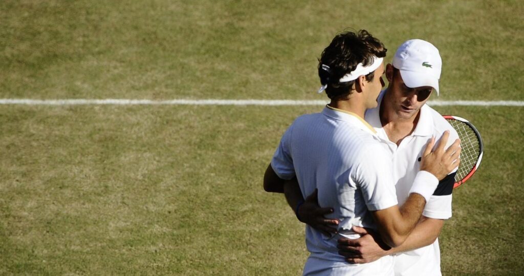 Roger Federer and Andy Roddick Wimbledon 2009 